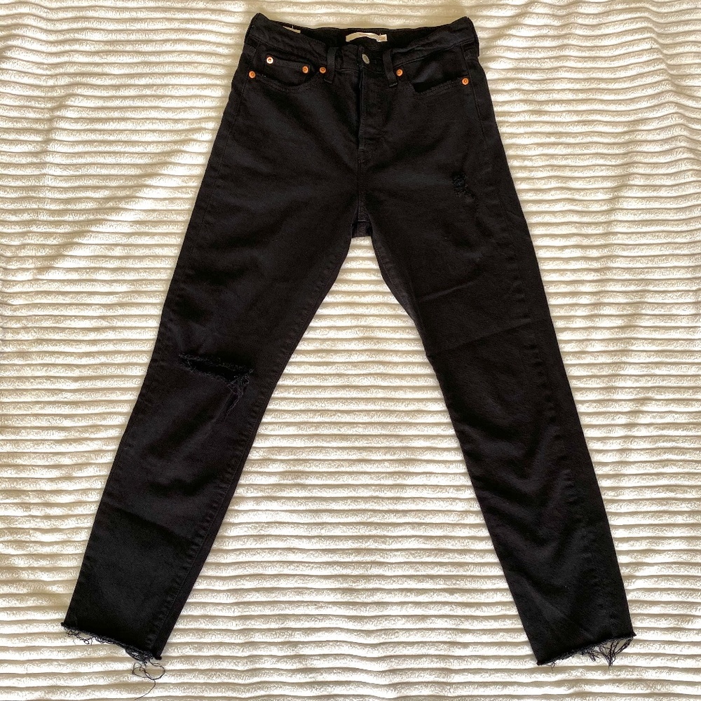 Black Levi's Wedgie Fit Jeans